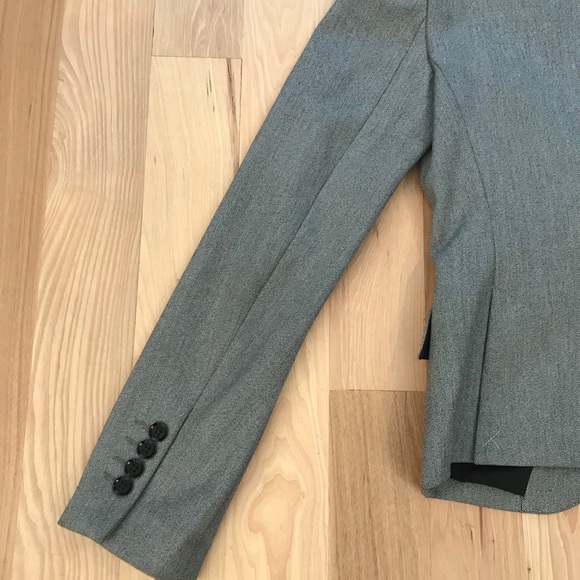 Express suit jacket - Picture 6 of 7